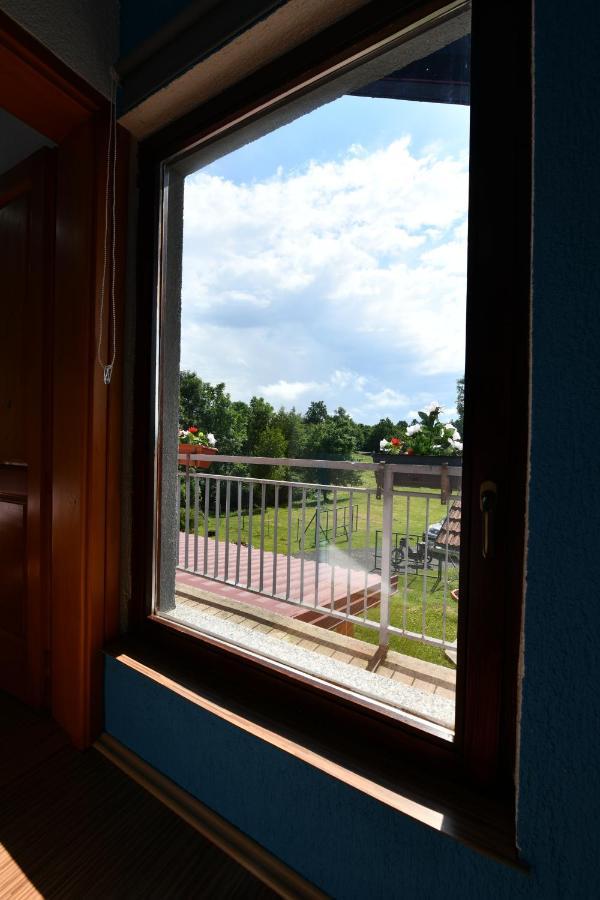 Natura hause Rakovica Bagian luar foto